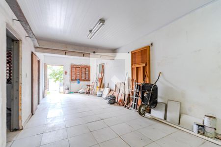 Casa à venda com 325m², 5 quartos e 2 vagas Casa à venda com 325m², 5 quartos e 2 vagasÁrea externa