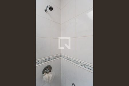 Casa à venda com 325m², 5 quartos e 2 vagasBanheiro Social