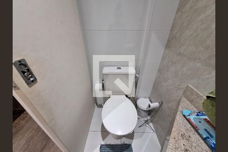 Apartamento à venda com 100m², 2 quartos e sem vaga Apartamento à venda com 100m², 2 quartos e sem vagaLavabo
