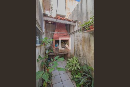 Casa à venda com 215m², 4 quartos e 2 vagasÁrea externa