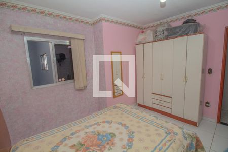 Casa à venda com 215m², 4 quartos e 2 vagasQuarto 4