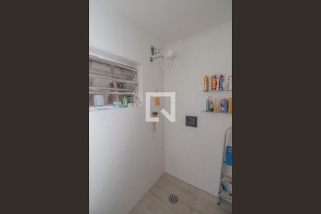 Casa à venda com 215m², 4 quartos e 2 vagasCorredor