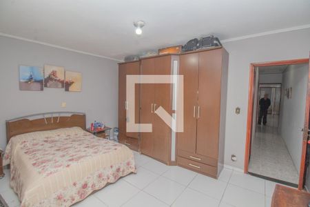 Casa à venda com 215m², 4 quartos e 2 vagasQuarto 3