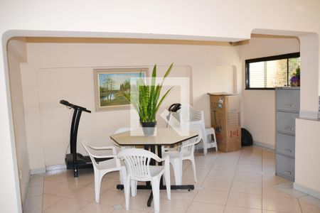 Apartamento para alugar com 119m², 2 quartos e 1 vaga Apartamento para alugar com 119m², 2 quartos e 1 vagaÁrea comum