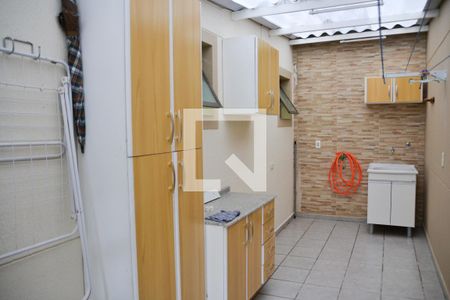 Apartamento para alugar com 119m², 2 quartos e 1 vaga Apartamento para alugar com 119m², 2 quartos e 1 vagaÁrea de Serviço