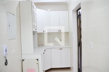 Apartamento para alugar com 119m², 2 quartos e 1 vaga Apartamento para alugar com 119m², 2 quartos e 1 vagaCozinha