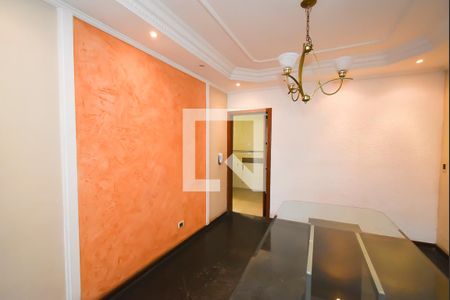 Sala de Jantar de casa à venda com 3 quartos, 220m² em Vila Nivi, São Paulo