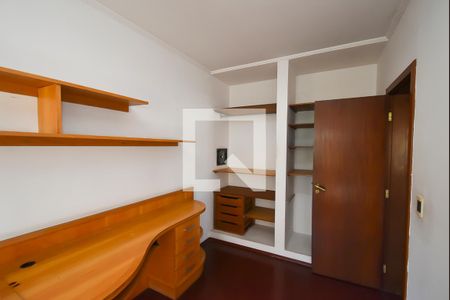 Casa à venda com 220m², 3 quartos e 4 vagasQuarto 2