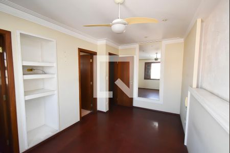 Casa à venda com 220m², 3 quartos e 4 vagasSuíte