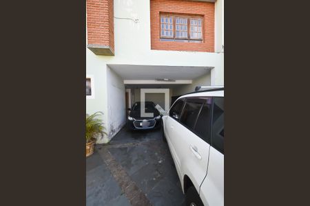 Casa à venda com 220m², 3 quartos e 4 vagasDepósito