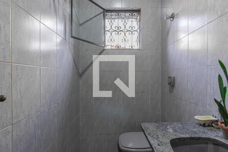 Casa à venda com 170m², 3 quartos e 6 vagasBanheiro Social