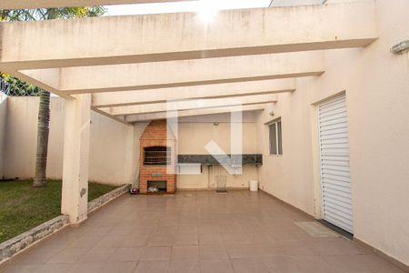 Apartamento para alugar com 49m², 2 quartos e 1 vagaÁrea comum - Salão de festas