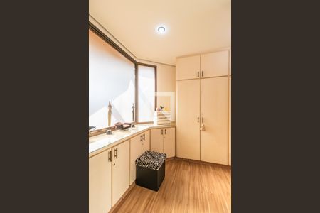 Apartamento à venda com 332m², 4 quartos e 3 vagasSuíte 1