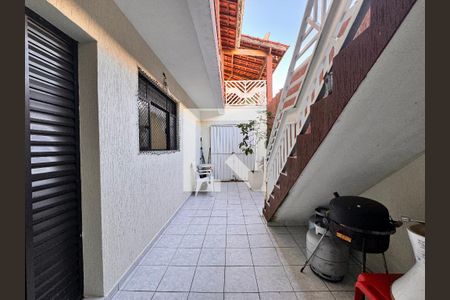 Casa à venda com 199m², 3 quartos e 3 vagasQuintal 