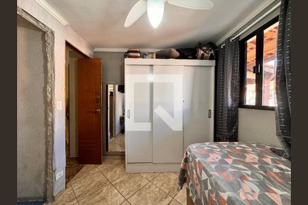 Casa à venda com 199m², 3 quartos e 3 vagasSuíte 2