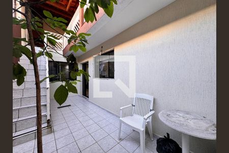 Casa à venda com 199m², 3 quartos e 3 vagasQuintal 