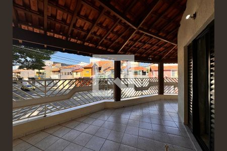 Casa à venda com 199m², 3 quartos e 3 vagasVaranda