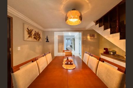 Casa à venda com 199m², 3 quartos e 3 vagasSala de jantar 