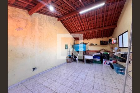 Casa à venda com 199m², 3 quartos e 3 vagasQuarto de Serviço