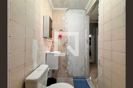 Casa à venda com 199m², 3 quartos e 3 vagasBanheiro da suíte 2