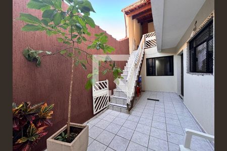 Casa à venda com 199m², 3 quartos e 3 vagasQuintal