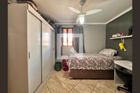 Casa à venda com 199m², 3 quartos e 3 vagasSuíte 2