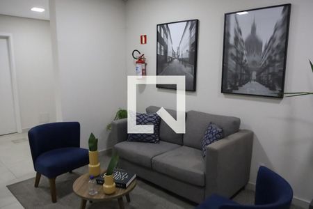 Apartamento para alugar com 47m², 2 quartos e 1 vaga Apartamento para alugar com 47m², 2 quartos e 1 vagaHall