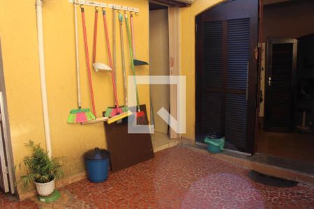 Casa à venda com 250m², 5 quartos e 2 vagasÁrea de Serviço