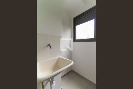 Cozinha/Área De Serviço de apartamento para alugar com 1 quarto, 32m² em Vila Independencia, São Paulo