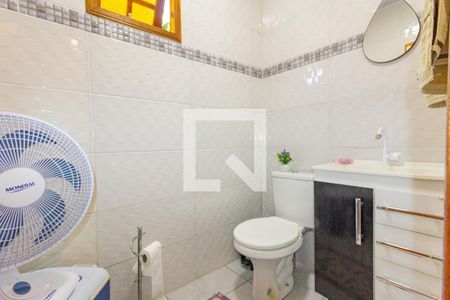 Casa à venda com 75m², 2 quartos e 2 vagas Casa à venda com 75m², 2 quartos e 2 vagasÁrea externa - Banheiro