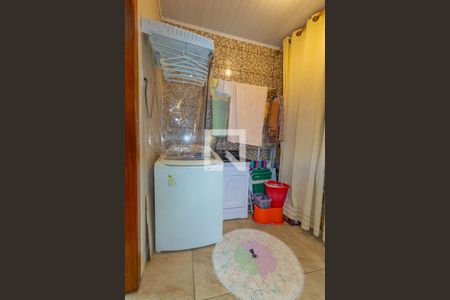 Casa à venda com 75m², 2 quartos e 2 vagas Casa à venda com 75m², 2 quartos e 2 vagasÁrea de Serviço