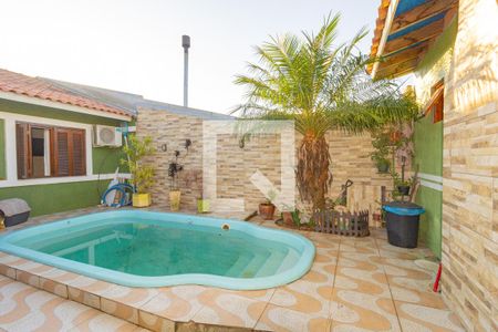 Casa à venda com 75m², 2 quartos e 2 vagas Casa à venda com 75m², 2 quartos e 2 vagasÁrea externa