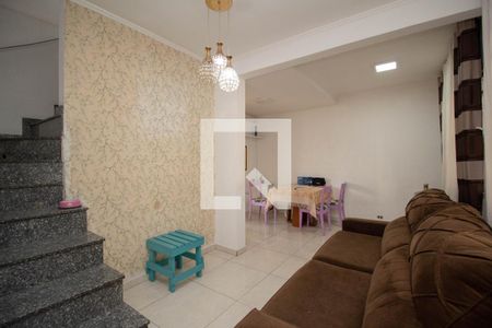Casa à venda com 140m², 4 quartos e 3 vagasSala
