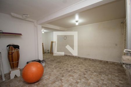 Casa à venda com 140m², 4 quartos e 3 vagasGaragem