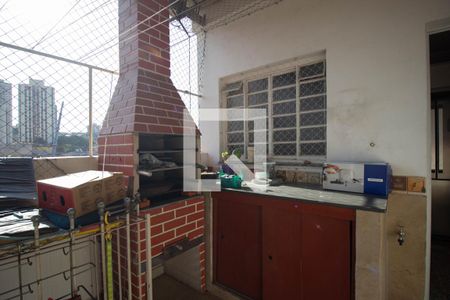 Casa à venda com 140m², 4 quartos e 3 vagasChurrasqueira