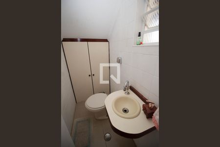 Casa à venda com 140m², 4 quartos e 3 vagasLavabo