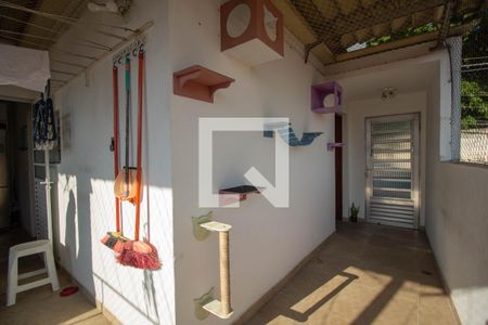 Casa à venda com 140m², 4 quartos e 3 vagasQuintal