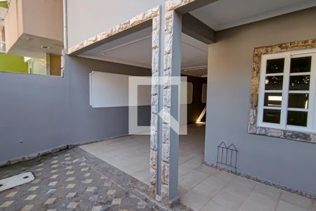 Casa de condomínio à venda com 160m², 3 quartos e 2 vagasfrente