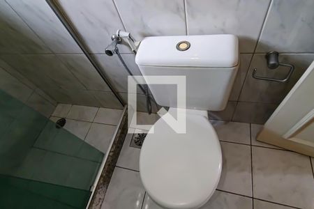 Casa de condomínio à venda com 160m², 3 quartos e 2 vagasbanheiro social