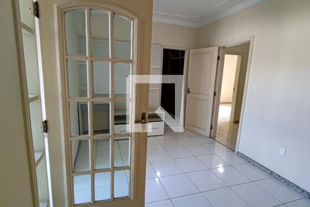 Casa de condomínio à venda com 160m², 3 quartos e 2 vagasquarto 3 - suite