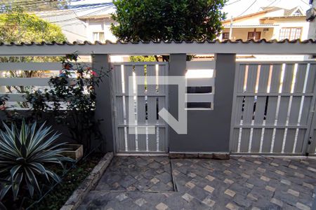 Casa de condomínio à venda com 160m², 3 quartos e 2 vagasfrente