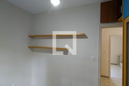 Casa de condomínio à venda com 160m², 3 quartos e 2 vagasquarto 1