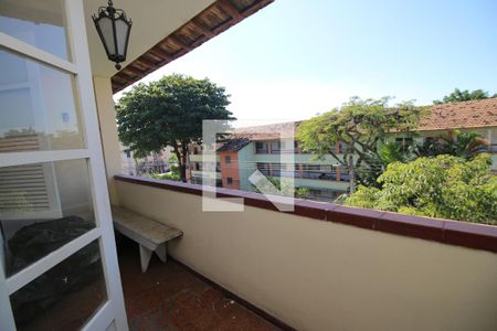 Apartamento à venda com 80m², 3 quartos e sem vagaVaranda