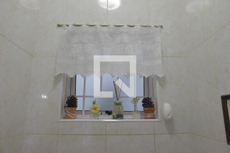 Casa à venda com 350m², 5 quartos e 2 vagasLavabo