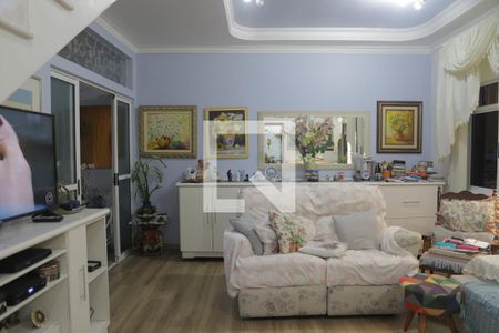 Sala de casa à venda com 5 quartos, 350m² em São Judas, São Paulo