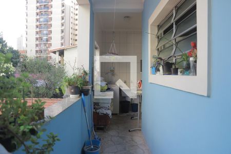 Casa à venda com 350m², 5 quartos e 2 vagasCorredor Lateral