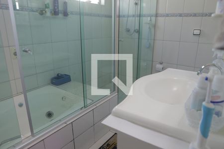 Casa à venda com 350m², 5 quartos e 2 vagasBanheiro da Suíte 1