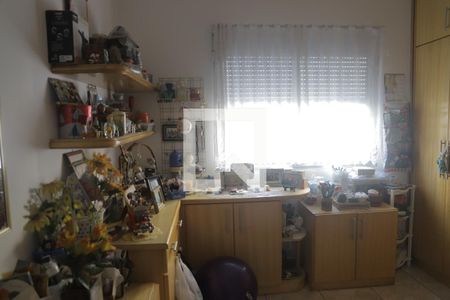 Casa à venda com 350m², 5 quartos e 2 vagasQuarto 2