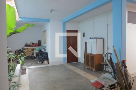 Casa à venda com 350m², 5 quartos e 2 vagasÁrea de Serviço