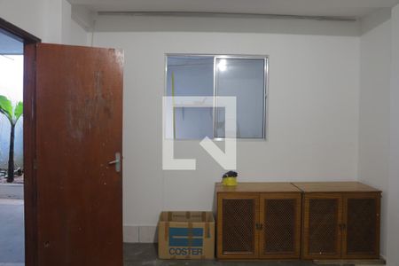 Casa à venda com 350m², 5 quartos e 2 vagasQuarto de Serviço